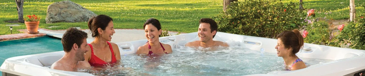 5-Person Hot Tubs