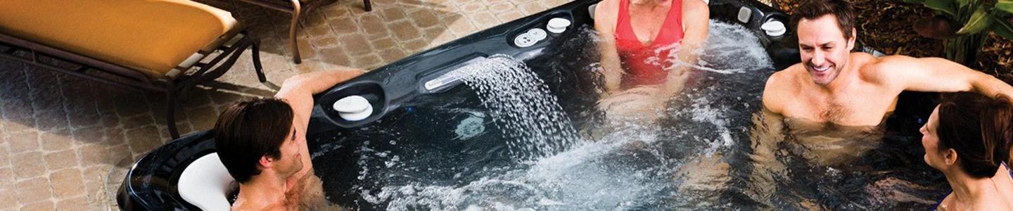 4-Person Hot Tubs