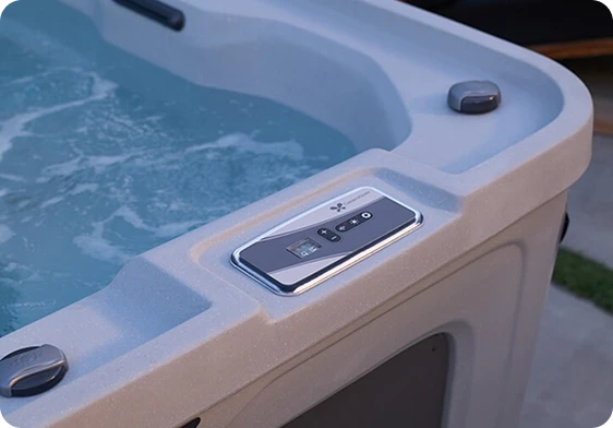 Invite hot tub