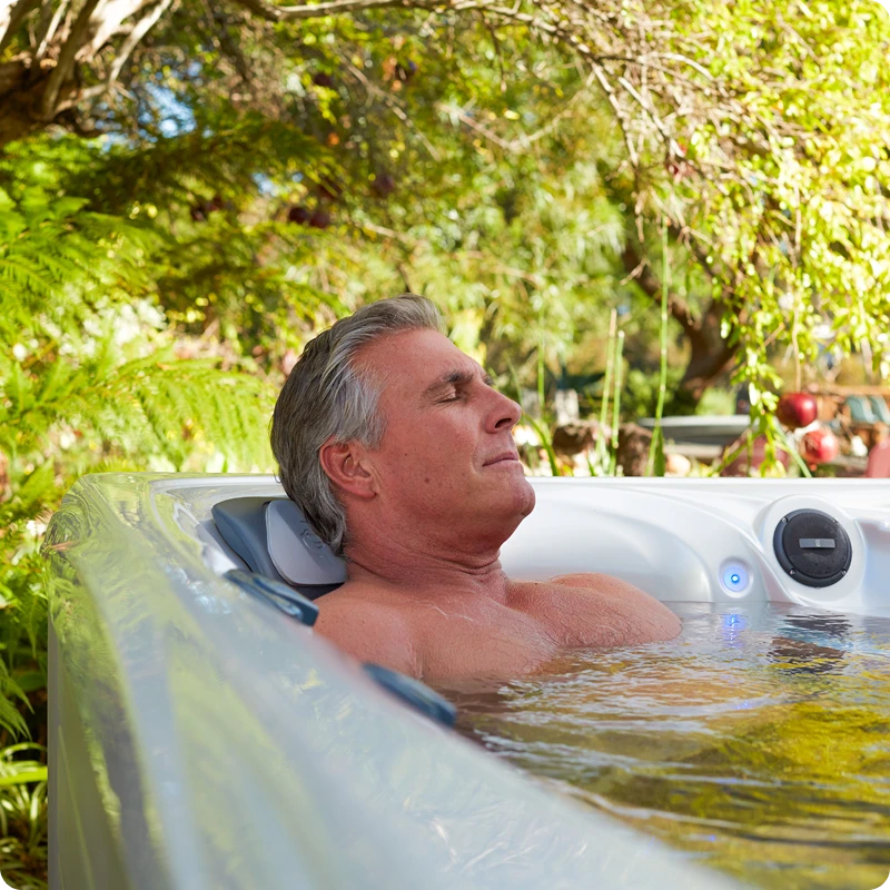 Martinique hot tub