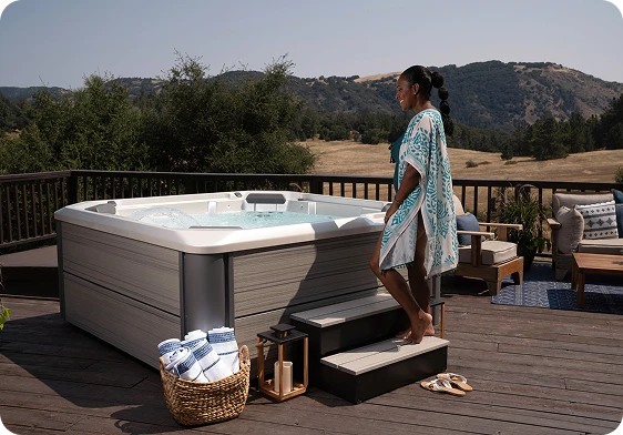 Pace hot tub