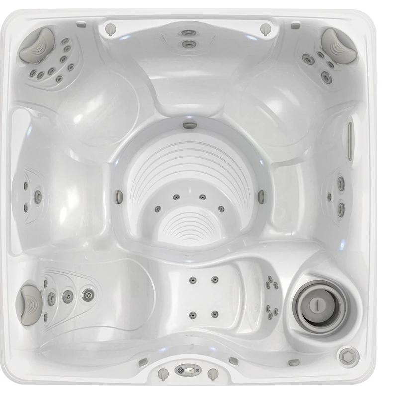 Palatino hot tub