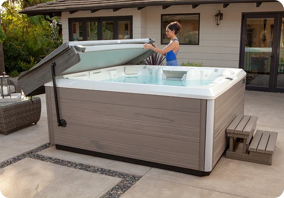 Pulse hot tub