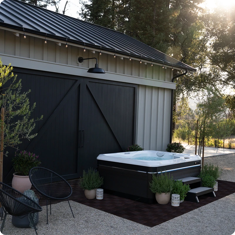 Ravello hot tub