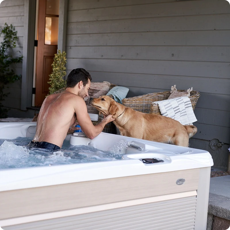 Reunion hot tub
