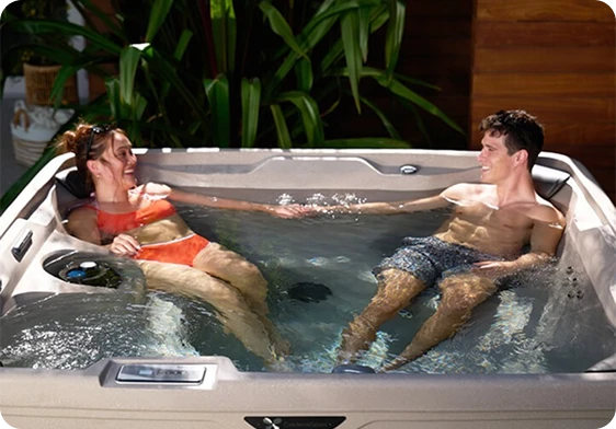 Splendor hot tub