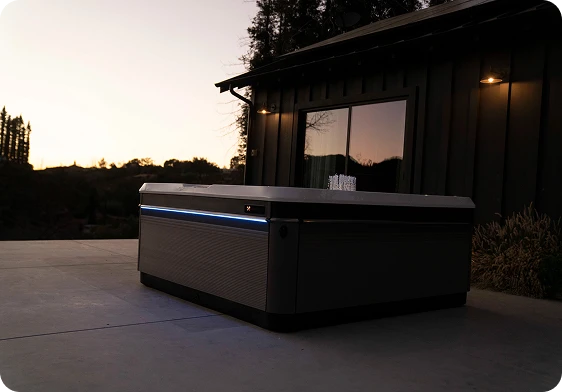 Tahitian hot tub