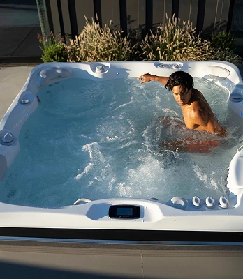 Image of Utopia® Series hot tub