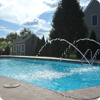 What Makes a Fiberglass Pool a Fiberglass Pool