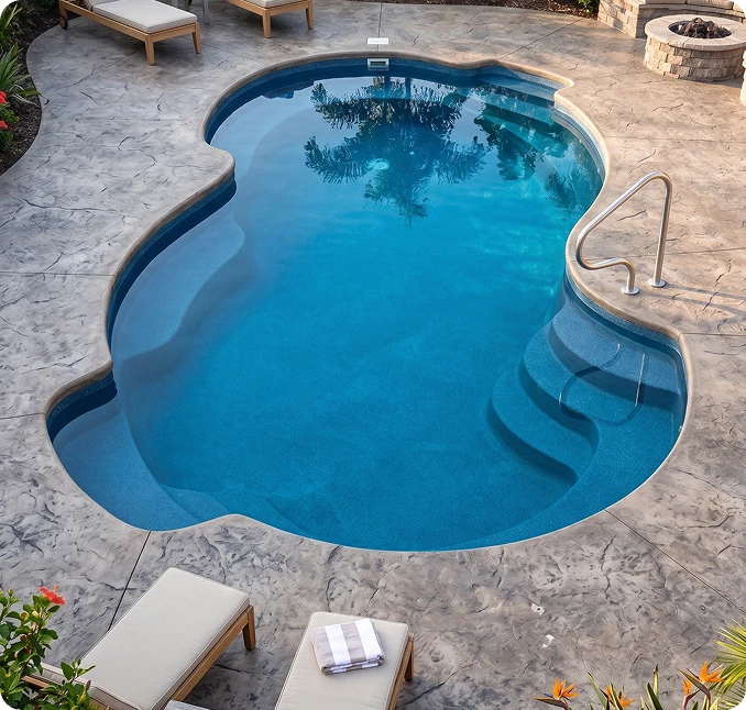 Nowak Play Pool Fiberglass Pool