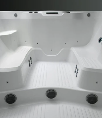 Image of R200 Swim Spa