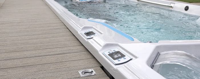 The Seven Seas Pools & Spas team